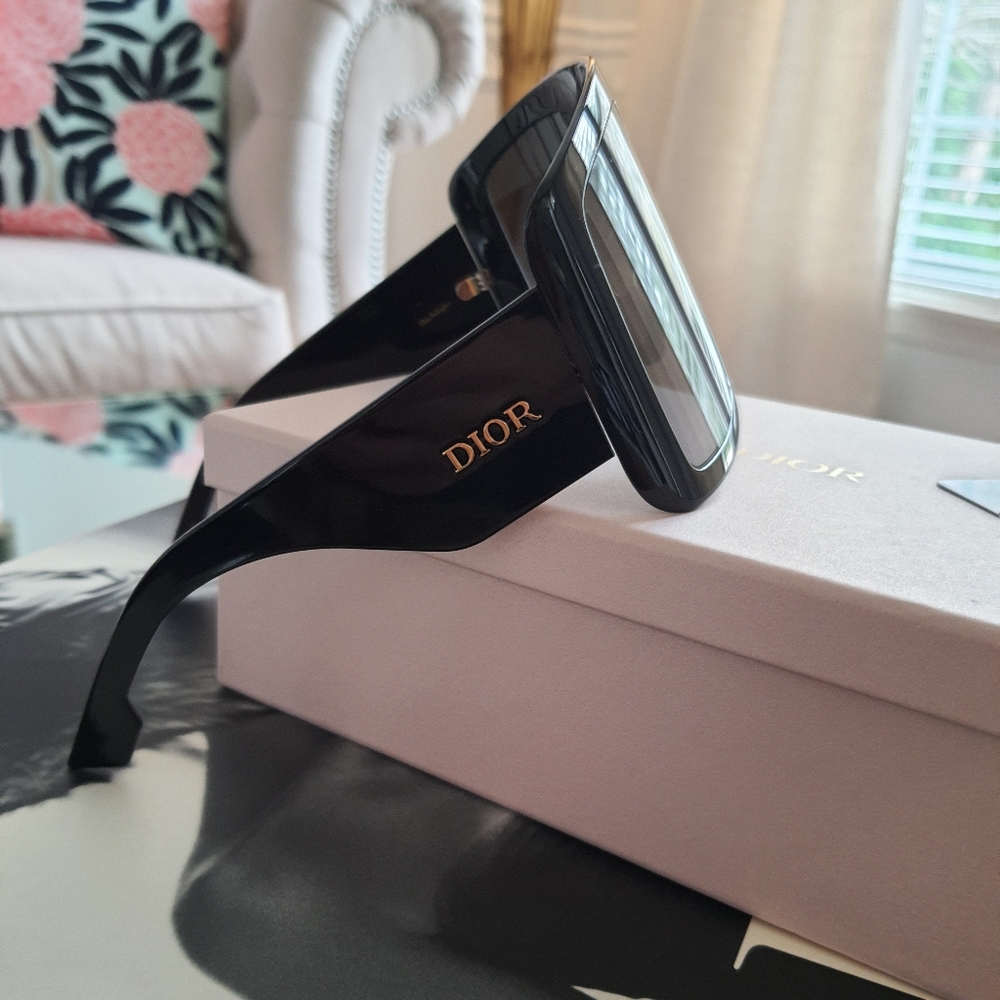 DIOR SOLIGHT SUNGLASSES